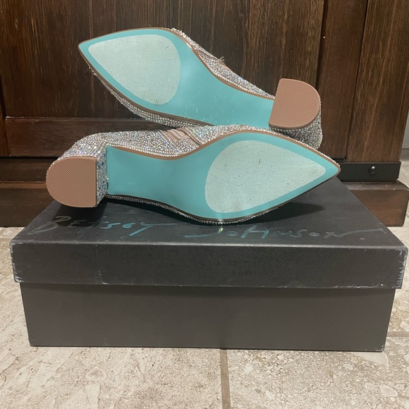 Betsy Johnson SB-Cadu Rhinestone - Picture 3 of 5